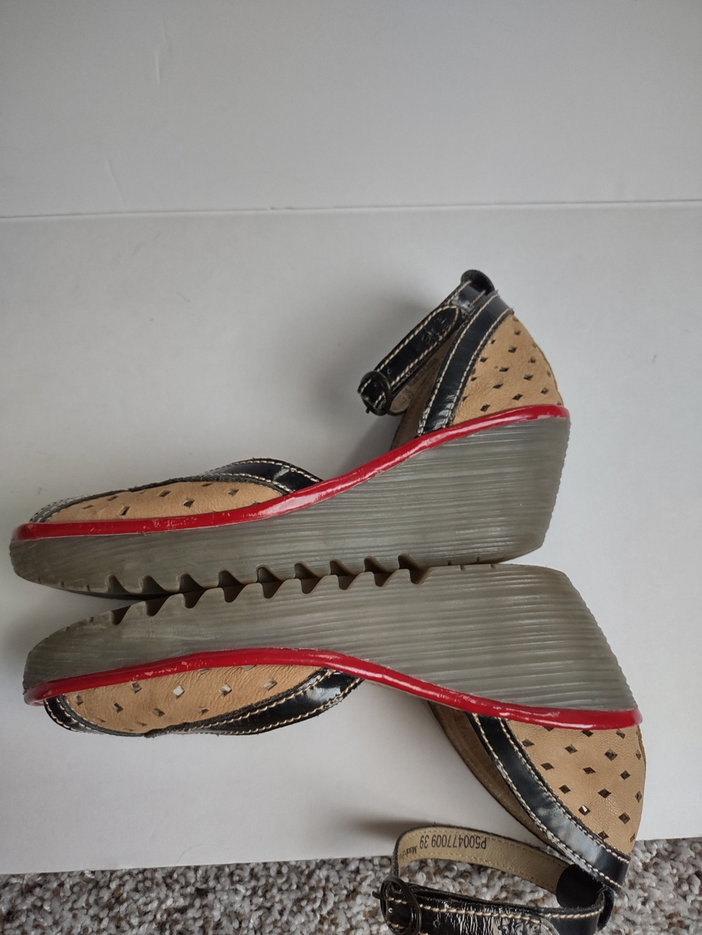 Fly London Tan and Black Wedge Sandals with Red Trim - Picture 2 of 10